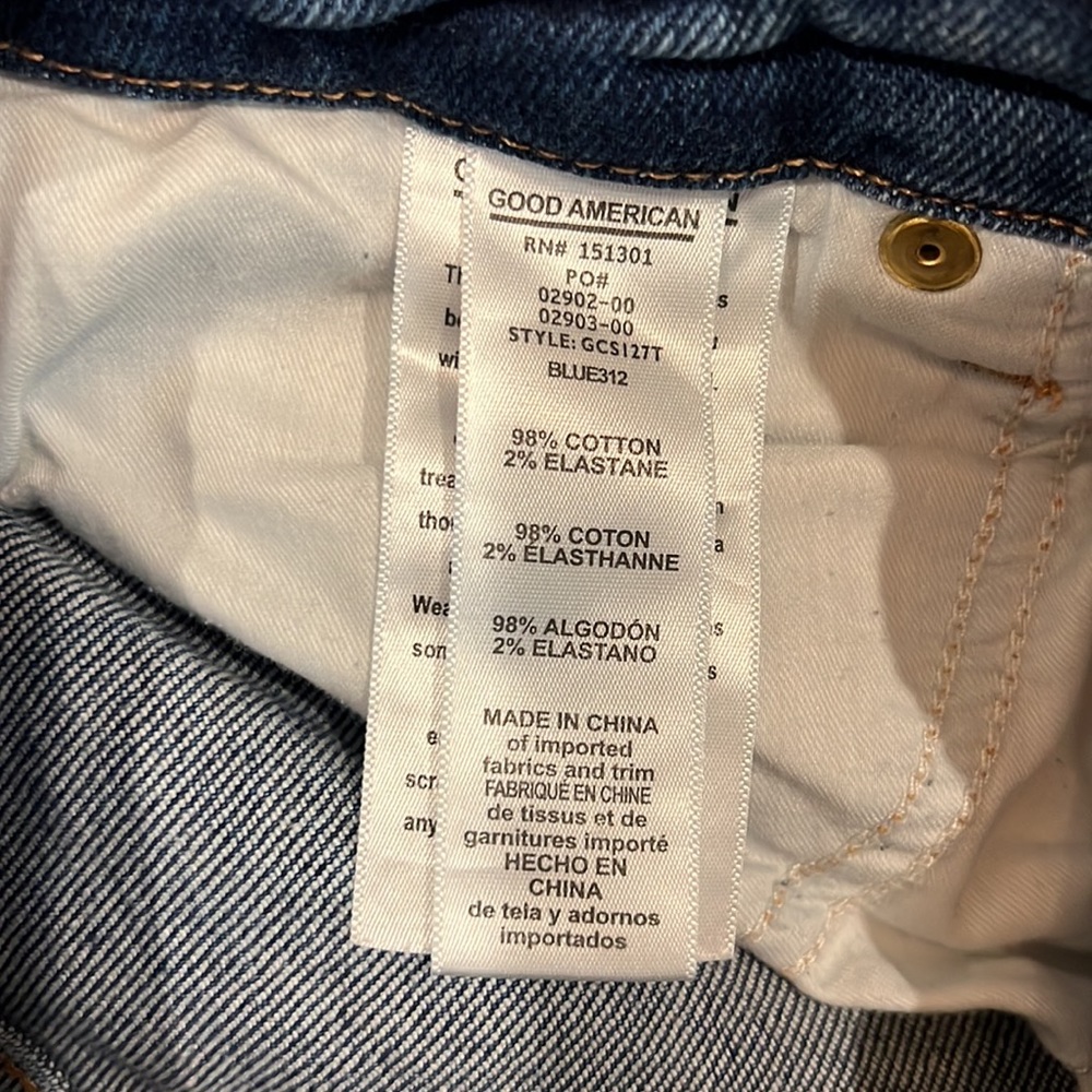 Good American Denim - Picture 3 of 5